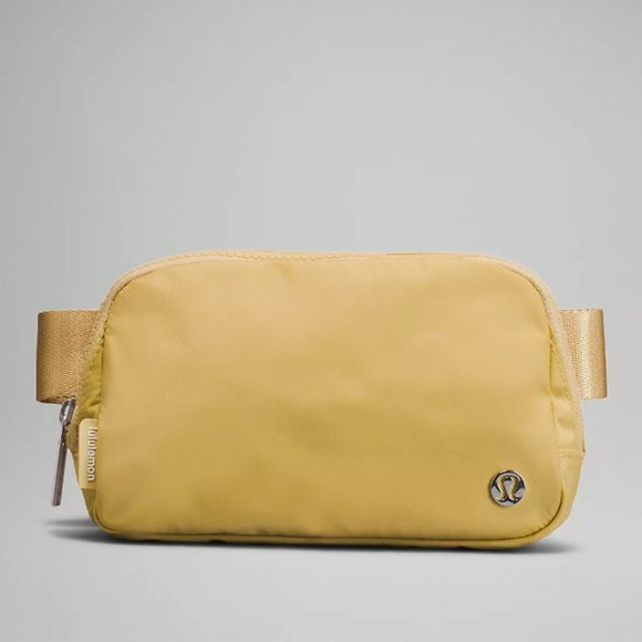 lululemon athletica, Bags, Lululemon Everywhere Belt Bag Golden Sand